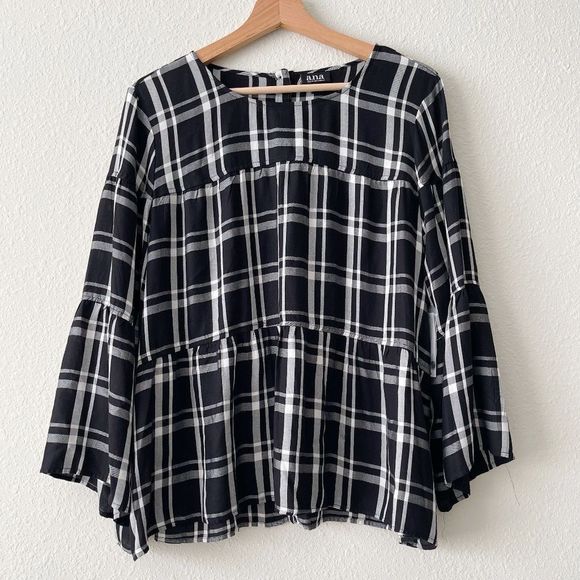 A.N.A Black/White Plaid Tiered Peplum Blouse w/ Bell Sleeved sz Large NWT - Picture 1 of 5